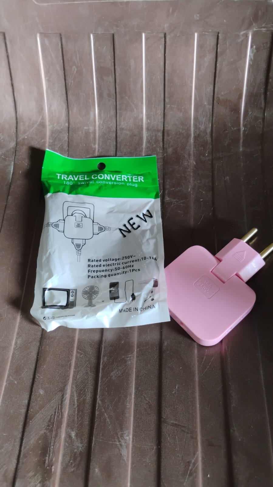 Wireless 3in1 Foldable Wall Plug Socket Wireless 3in1 Foldable Wall Plug Socket